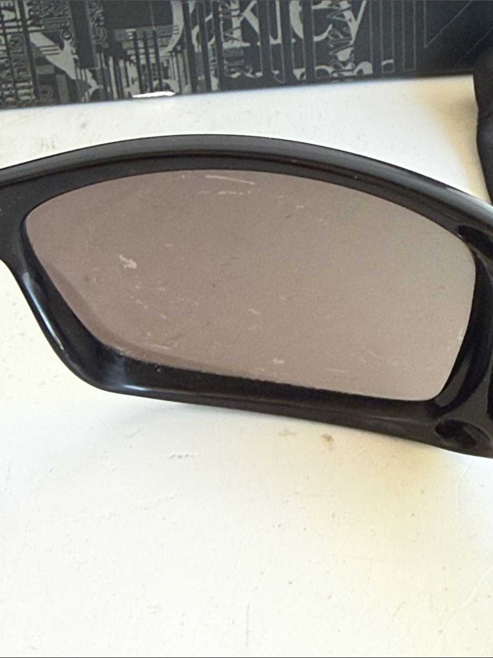 Oakley Limited Edition Bruce Irons Hijinx Sunglasses 03-590 Black Frame Grey Len - Picture 11 of 13